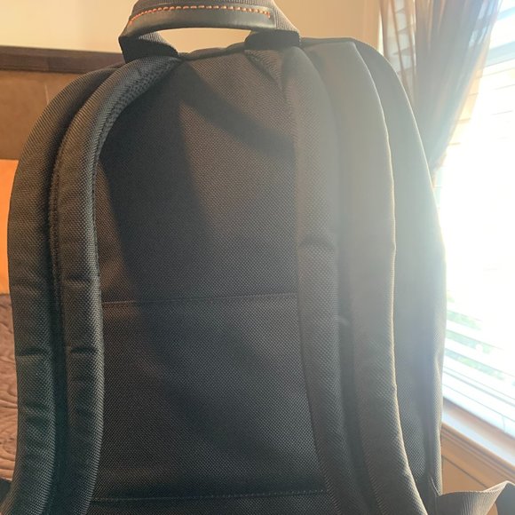 Tumi Alpha Bravo Backpack - Picture 2 of 5